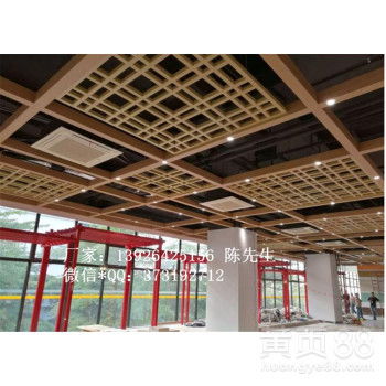 吊頂鋁方管格柵 現(xiàn)代金屬裝飾建材的多面手