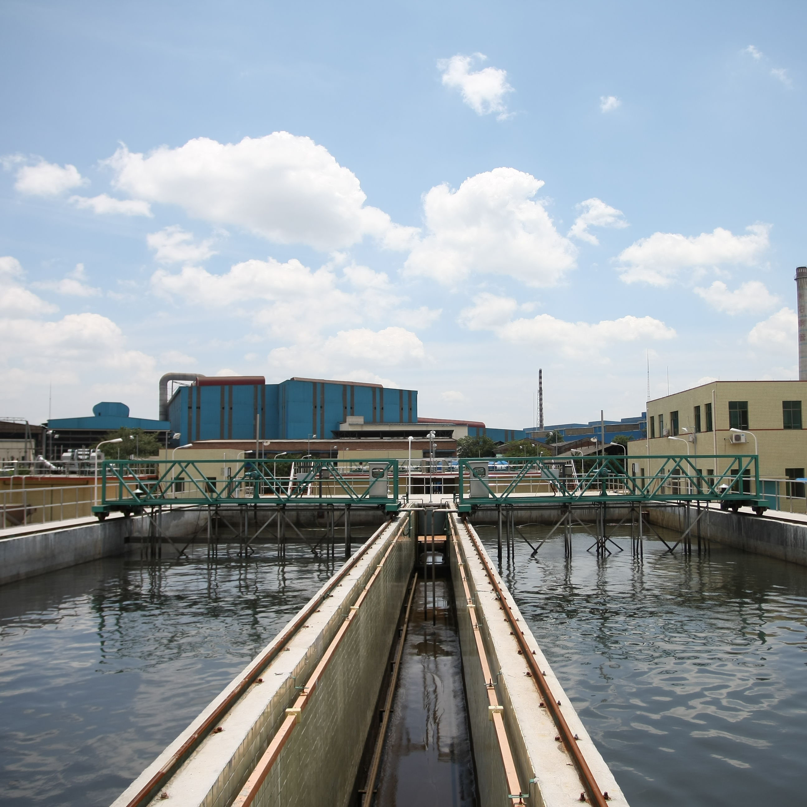 旭峰過濾關于污水處理廠設計方案